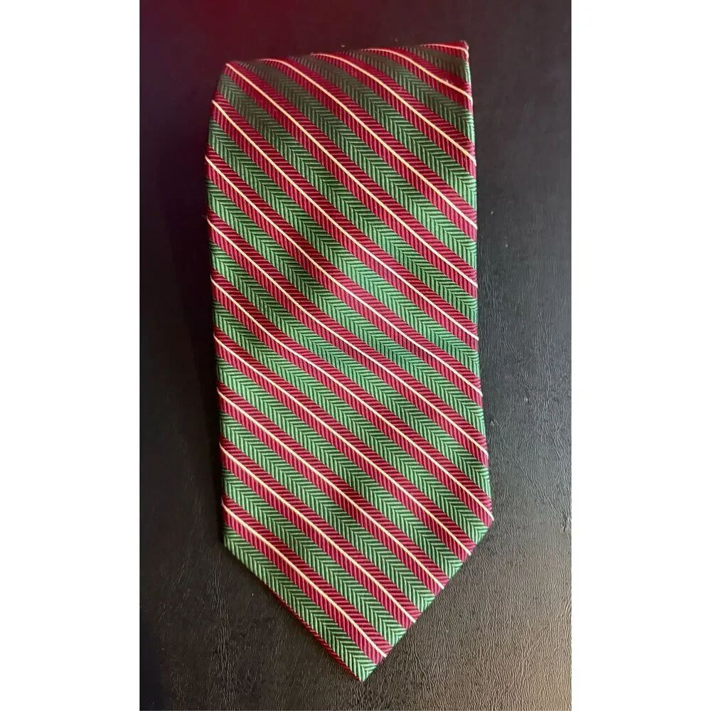 Brooks Brothers tie